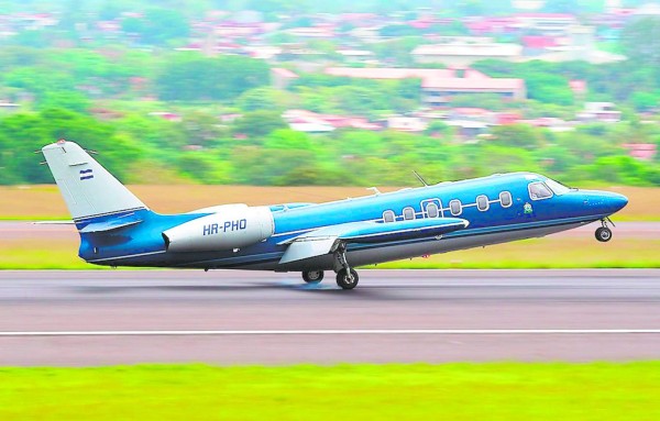 Honduras venderá el avión presidencial