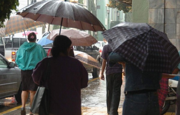 Lluvias y actividad eléctrica habrá en San Pedro Sula este domingo