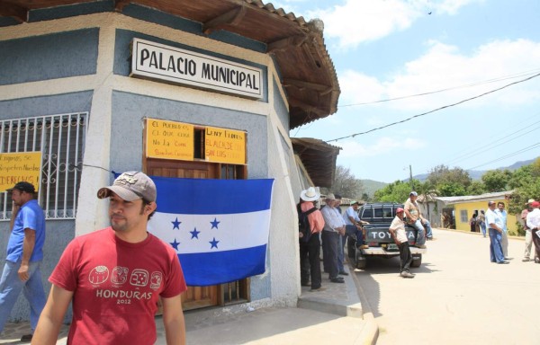 Iván Zelaya: 'Con 50 centavos me quitaron la alcaldía”