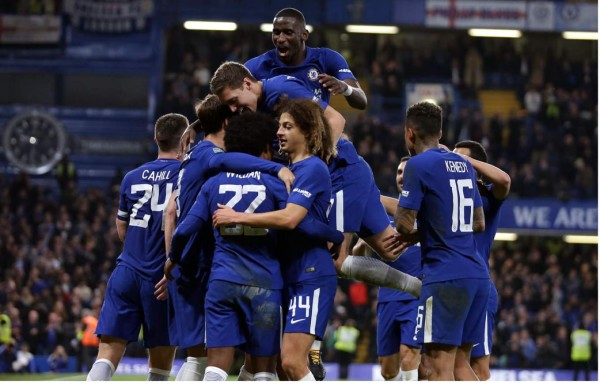 Chelsea avanza a cuartos de la Copa de la Liga y Tottenham es sorprendido