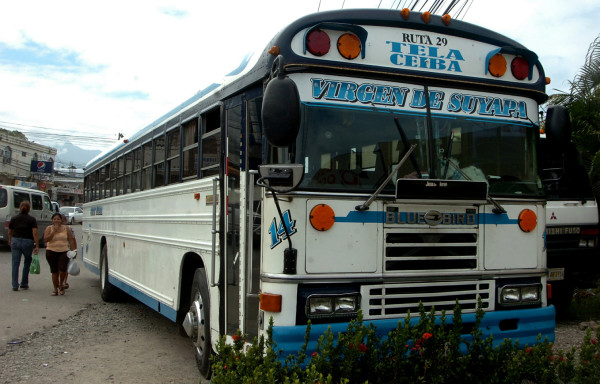 Pasajeros frustran asalto a un autobús en La Ceiba