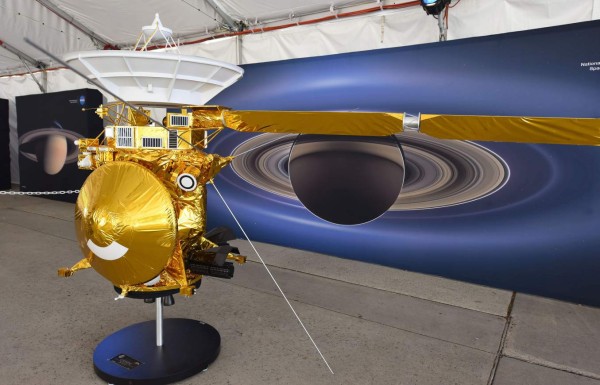 A model of the Cassini spacecraft is seen at NASA's Jet Propulsion Laboratory (JPL) September 13, 2017 in Pasadena, California. Cassini's 20-year mission to study Saturn will end on September 15, 2017 when the spacecraft burns up after intentionally plunging in the ringed planet's atmosphere in what NASA is calling 'The Grand Finale.' / AFP PHOTO / Robyn Beck