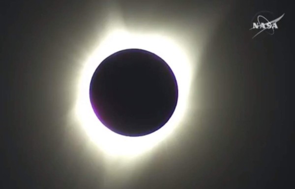 Eclipse solar finaliza su paso por Estados Unidos