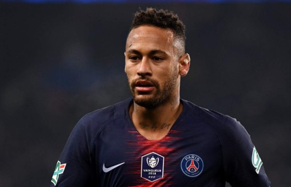 El PSG anuncia que Neymar viajará con el club francés a China