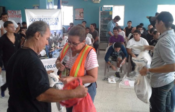 Llegan a San Pedro Sula más de 220 hondureños deportados de EUA
