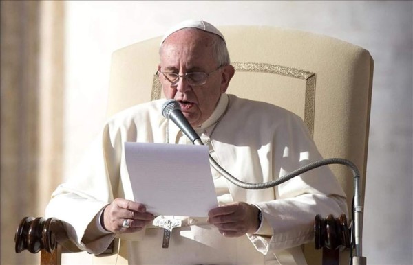 El papa Francisco dice a las familias numerosas que son la esperanza social