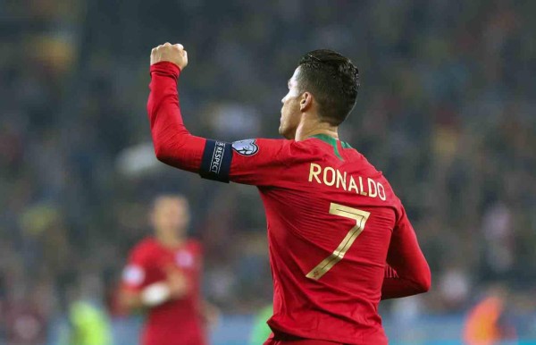 Cristiano Ronaldo llegó a 700 goles en su carrera profesional. Foto EFE
