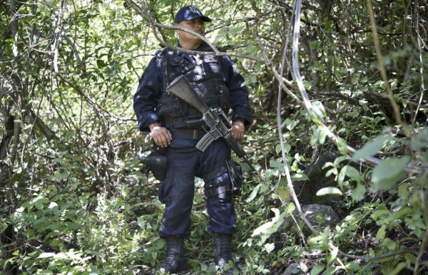 México: Cuerpos encontrados en fosas no eran de estudiantes
