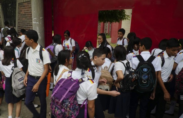 Reportan baja matrícula de alumnos aplazados en San Pedro Sula