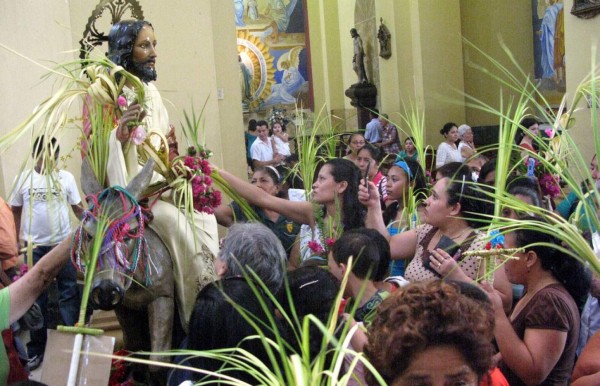 Programación de misas durante la Semana Santa en Honduras