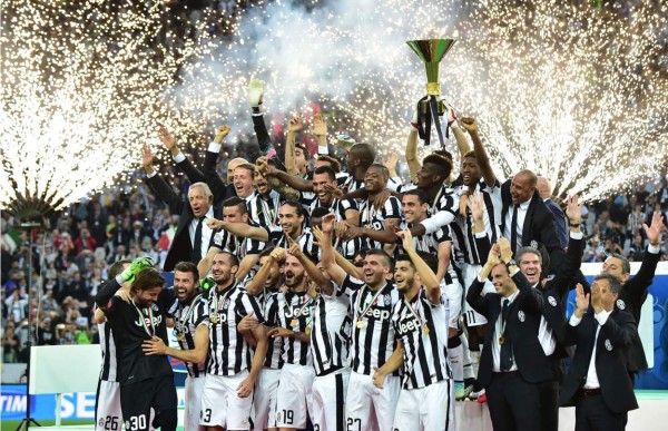 Juventus festeja con triunfo su cuarto Scudetto consecutivo