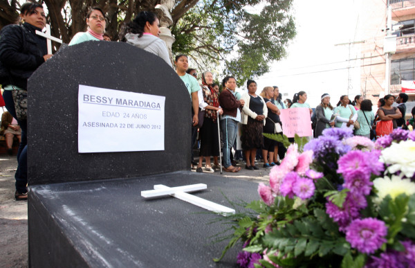 Cada 13 horas asesinan a una mujer en Honduras