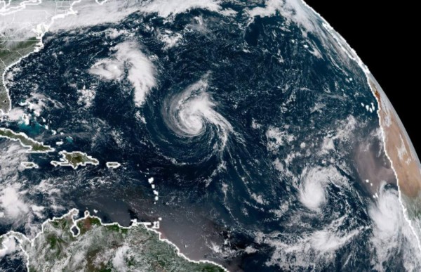 Florence llegará a EEUU como un huracán 'muy peligroso'