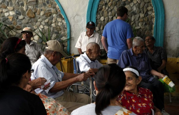 Más del 75% de los adultos mayores sufren de soledad en asilo de San Pedro Sula