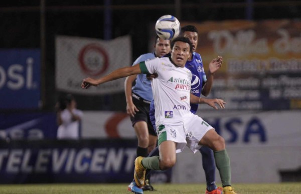 Platense deja vivo a Motagua