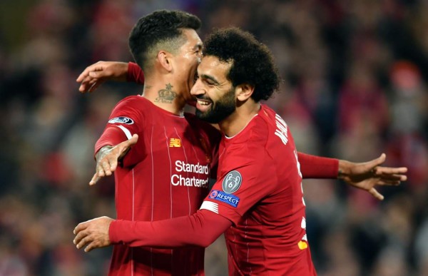Salah rescatar al Liverpool en un partido lleno de goles contra Salzburgo