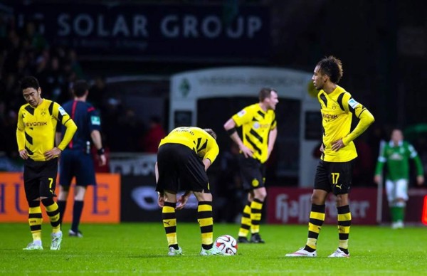 Borussia Dortmund cae ante Werder Bremen y sigue en descenso