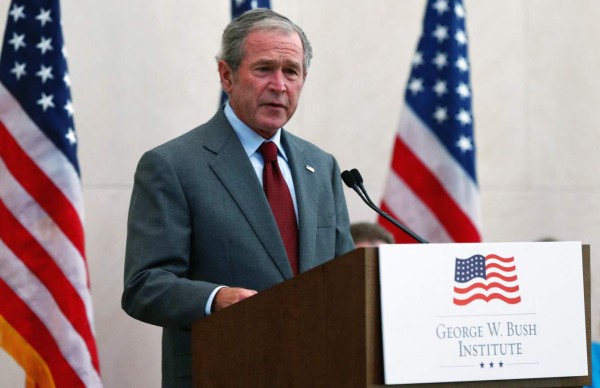 Bush se arrepiente de no haber aprobado una reforma migratoria