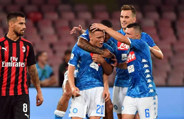 El Napoli de Ancelotti remonta y vence al Milan en la Serie A