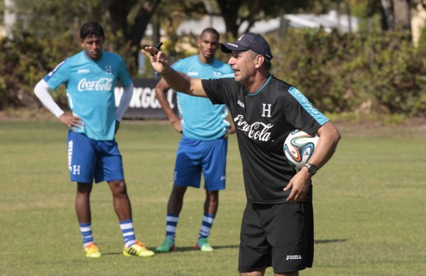 Manuel Keosseián y Carlos Restrepo son opciones para la Bicolor