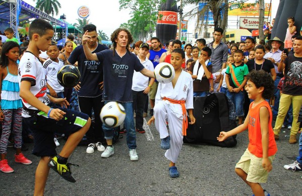 Diversión a lo grande en el carnaval de San Pedro Sula