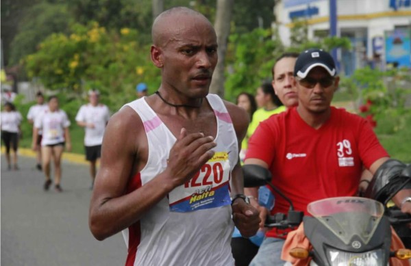 Velocista etíope gana la Maratón Internacional LA PRENSA