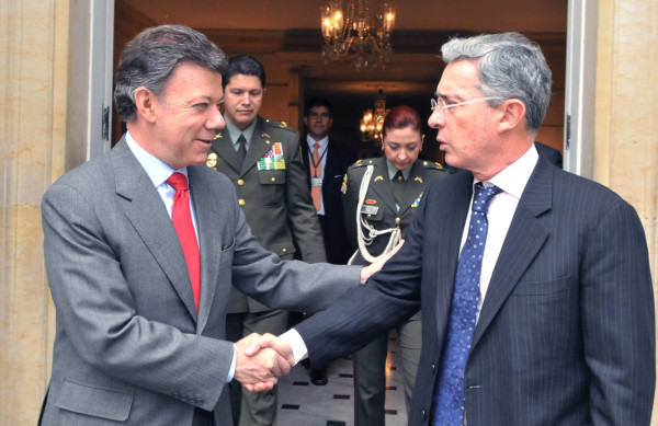 Denuncian plan de las Farc contra Uribe