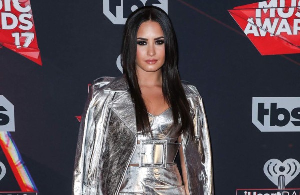 Demi Lovato no habla de su orientación sexual  