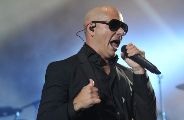 Pitbull es víctima del éxito de su expresión 'Dale'