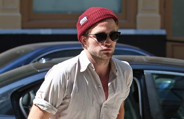 Robert Pattinson tiene problemas económicos
