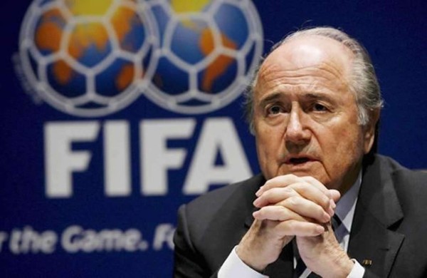 La Fifa suspende a Joseph Blatter por tres meses