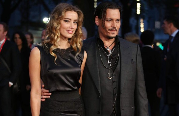 Johnny Depp acusa a Amber Heard de buscar notoriedad