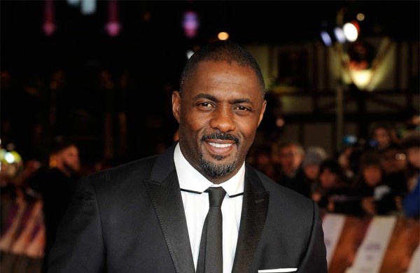 Idris Elba domina el arte de la seducción desde que era niño