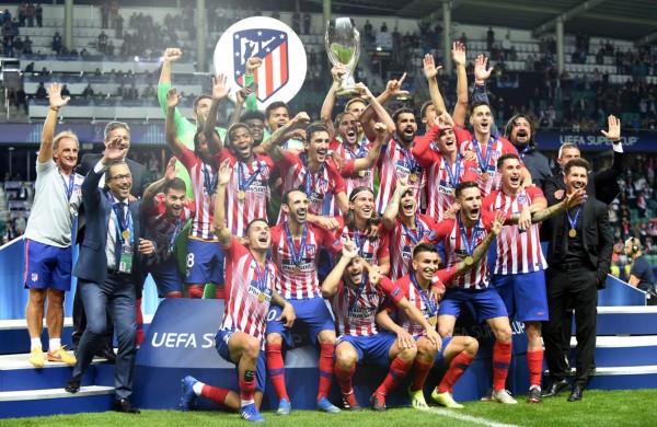 Atlético humilla al Real Madrid y le gana la Supercopa de Europa
