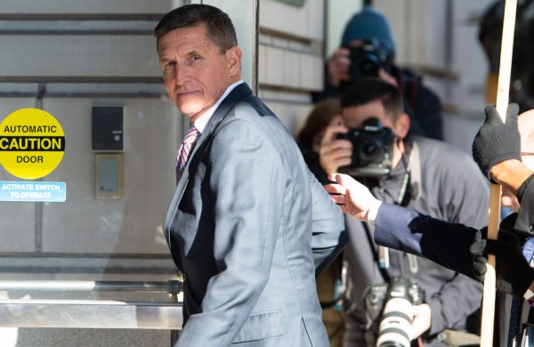 Trump indulta al general Flynn, su primer asesor de Seguridad Nacional