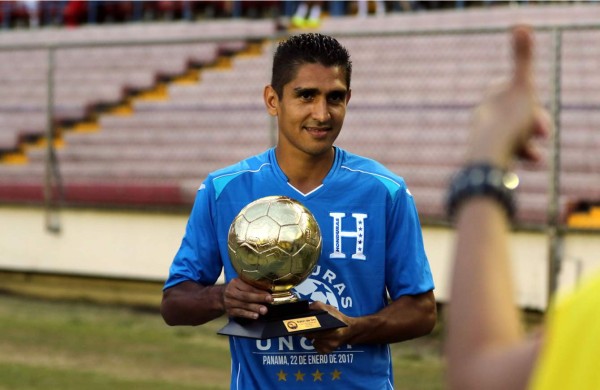 Jorge Claros gana el Balón de Oro de la Copa Centroamericana