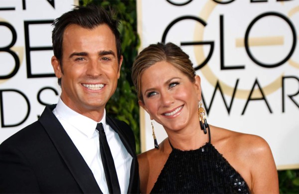 Justin Theroux sufre por estar lejos de Jennifer Aniston