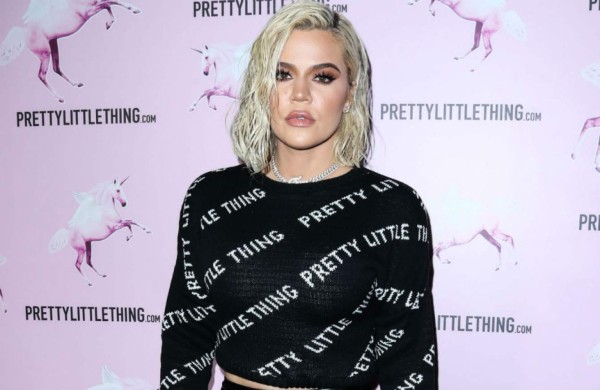 Khloé Kardashian responde a los 'haters' que la acusan de tener 'aspecto de alien'
