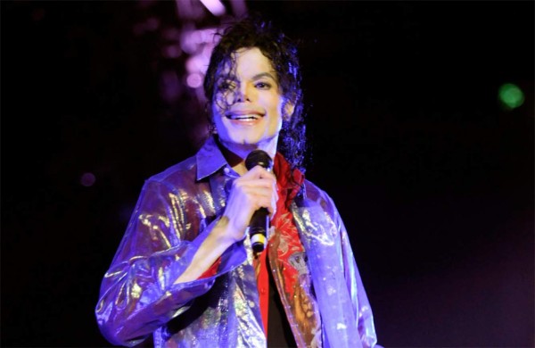 Michael Jackson se inyectó hormonas a los 13 años