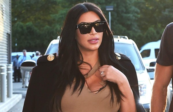 Kim Kardashian podría dar a luz el día de Navidad  