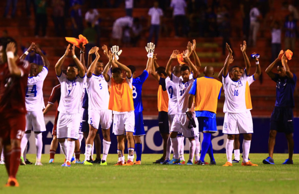 Honduras cumplió y ganó a Venezuela en su despedida