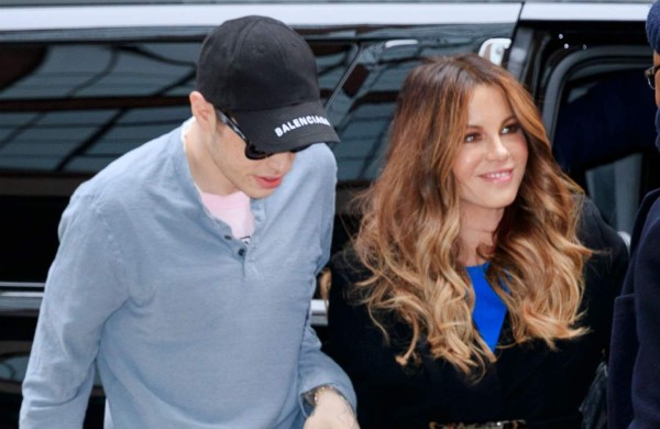 Kate Beckinsale y Pete Davidson pisan el acelerador en su relación sentimental