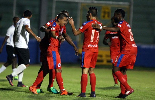 El Olimpia humilla y le pasa por encima al Honduras Progreso en amistoso