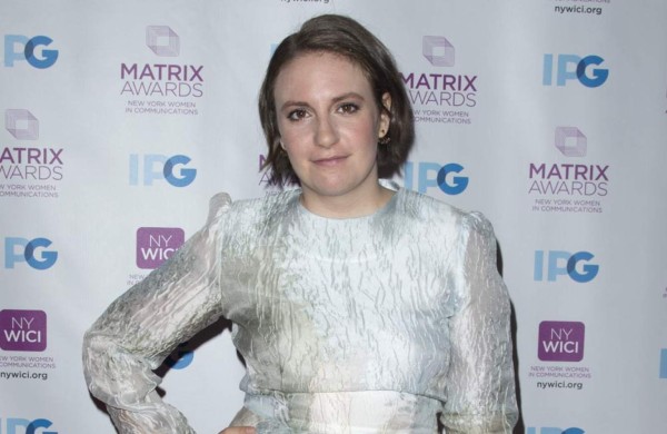 Lena Dunham vuelve al hospital a causa de su endometriosis  