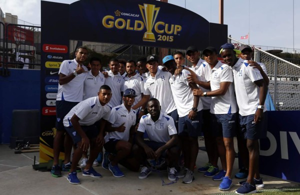 Honduras pisó la cancha donde debutará ante EUA