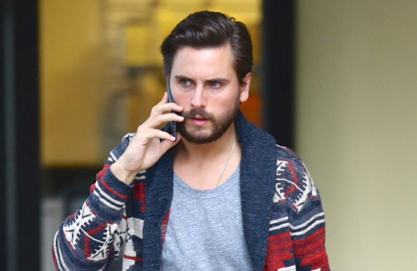 Scott Disick no encuentra la felicidad en el dinero