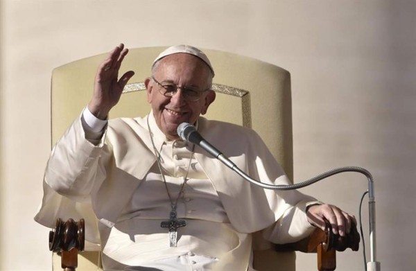 El Papa compara la tragedia de los inmigrantes con el nacimiento de Jesús