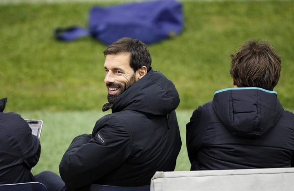 Van Nistelrooy: no dije a Capello que el vestuario del Madrid olía a alcohol