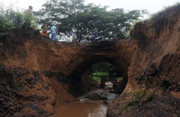 Derrumbe en Nicaragua deja un muerto y 25 mineros sepultados