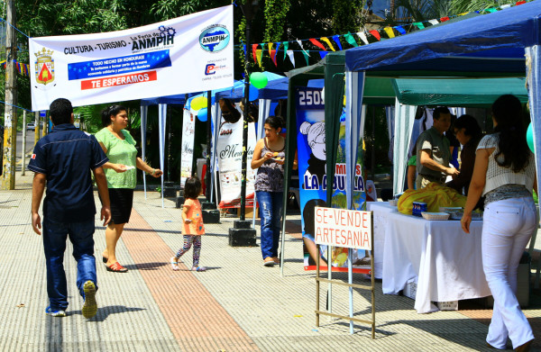 Las ferias impulsan éxito de las mipymes